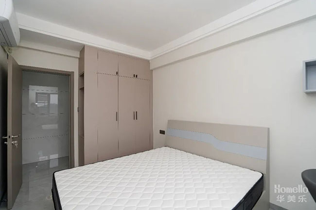 156㎡簡約四居,寬敞橫廳+功能房設計,顏值與實用性兼備